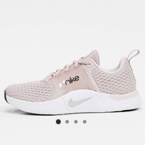 Nike Training Renew TR Sneakers